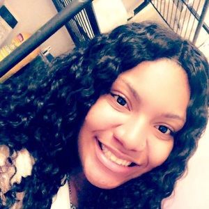 Meet your Posher, Destiny